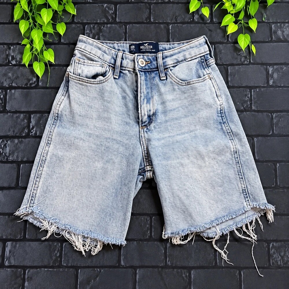Hollister Curvy High Rise Long Denim Jorts W23